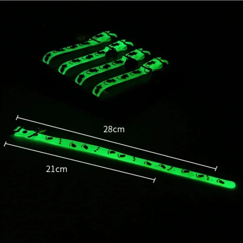 Luminous Cat Necklace Glowing Small Dog Collar Anti-Loss Fluorescent Silicone Bell Collar Neck Ring Pet Accessories